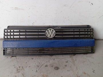 Решітка радіатора решітка радіатор vw transporter t4 701853653 фото №1