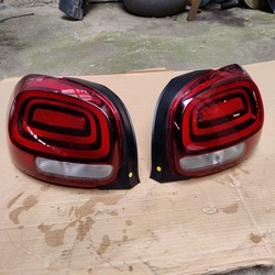 Citroen c3 iii лампа праві зад фото №1