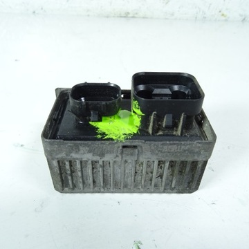 Opel astra j реле свічок розжарювання 55574293 фото №1