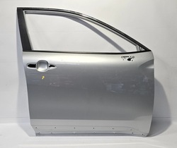 Дверь правые перед toyota corolla cross 22- фото №1