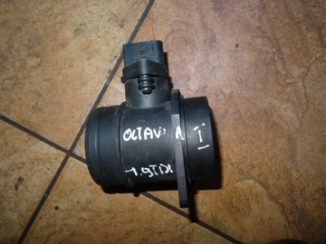 Octavia i 1.9 расходомер 0281002757 фото №1