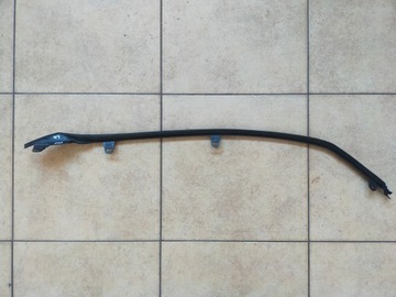 Volvo v60 s60 планка вертикальна прокладка двері зад ліва фото №1