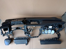 Консоль панель роздавальна air bag подушка безпеки lexus ux демонтаж фото №1