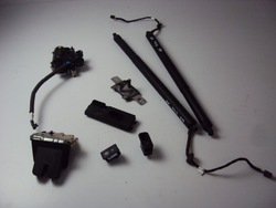 Электрический крышка доводчик audi q2 2016- фото №1