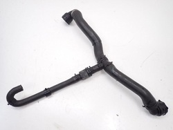 Шланг шланг трубка води 5n0122101r audi q3 i 8u 2.0 tfsi ccz 13r фото №1