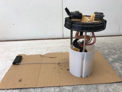 Насос топлива renault master 172026697r фото №1