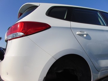 Крило чверть права правий зад заднє код кольору 1d kia carens iv 4 фото №1