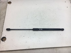 Volvo xc40 амортизатор капота 32206883 фото №1