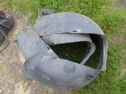 Volvo c30 підкрилок колісна арка передні фото №1