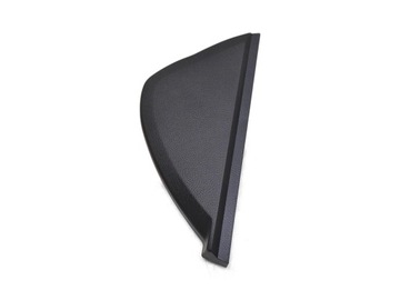 Защита консоли правая subaru legacy v 66241aj000 фото №1