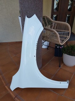 Mercedes gla 156 x156 крило праві переднє перед 13-19 фото №1