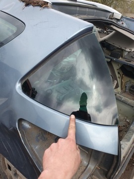 Стекло левая зад задняя треугольник последний 1.6 hdi peugeot 407 sw универсал 04r фото №1