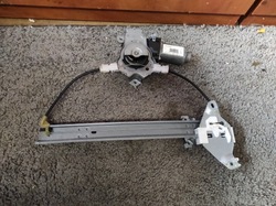 Підйомник вікна лівий зад nissan qashqai 1 i 08r фото №1