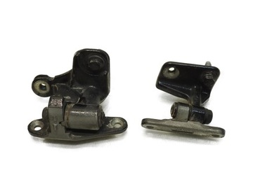 Петля петлі двері правий зад 696 mercedes w245 рестайлінг a046572 фото №1