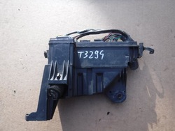 Коробка запобіжників lexus is ii 220 82121-53230f 82712-53060 фото №1