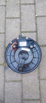 Вентилятор повітродувка tiguan i 3c1820015t 3c0907521f фото №1