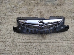 Решітка радіатора решітка opel corsa d 2011-2014 рестайлінг фото №1