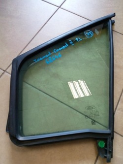 Стекло дверь ford transit connect ii mk2 треугольник перед левый оригинал. фото №1