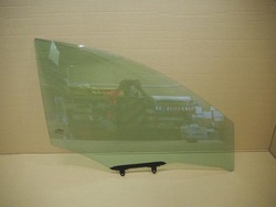 Стекло дверь правые перед 2018 renault kadjar фото №1