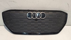 Решітка радіатор решітка радіатора audi q4 e-tron фото №1