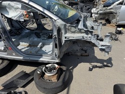 Peugeot 2008 i поріг стійка права сторона 2013 2019 фото №1