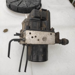 Насос блок управления abs seat ibiza 3 cordoba ii 6q0614117e фото №1