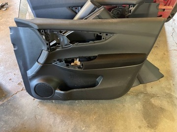 Qashqai ii j11 боковина двері лівий перед фото №1