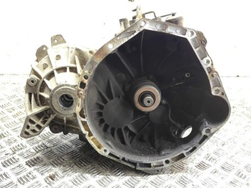 Chrysler pt cruiser 2002 механическая 5-ступенчатая коробка передач коробки передач фото №1