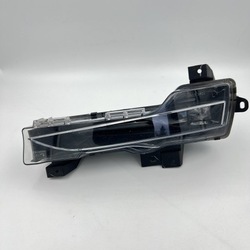 Tesla 3 галоген левый перед 107739500d фото №1