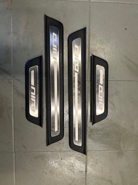 Накладка планка пороговая комплект хром kia niro 2019 fv фото №1