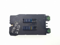 Mercedes-benz vito viano w638 2001 рамка / модуль предохранителей фото №1