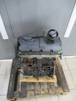 Двигун стійка vw transporter t5 multivan 1.9 tdi 105 km axb axc 105km фото №1