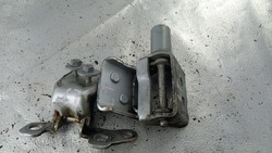 Петля дверь левый зад renault clio iii 07r hb фото №1