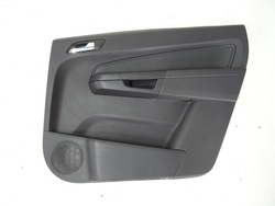 Opel zafira b боковина дверь правые зад кожа фото №1