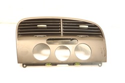 Решётка воздуховод средняя seat altea фото №1