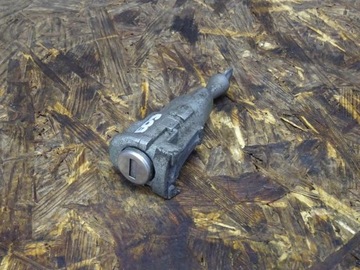 Vw eos 1q 05-11 вставка замка дверь правая 1q0837168a фото №1