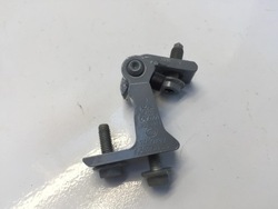 Audi q2 81a 2021 петля дверь зад левый верхний фото №1