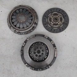 Fiat tipo ii 500x renegade 1.0t колесо двухмассовый сцепление kpl 46338500 фото №1