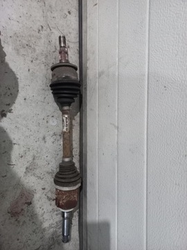 Піввісь ліва автомат opel astra k v 1.6 cdti фото №1