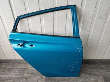 Дверь toyota prius iv od 2015- задние правые фото №1