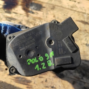 Дросельна заслінка vw polo iv 9n1.2b 03d133062e фото №1