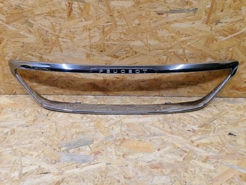 Хром решітка решітка радіатора решітка радіатора peugeot 308 ii t9 рестайлінг 2017- фото №1