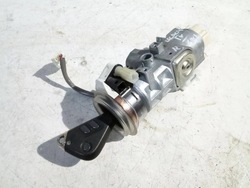 Subaru legacy iv 4 замок зажигания з ключом 88215ag00 фото №1