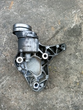 Лапи двигателя vw seat audi 1.4 tsi cax 1k0260885b фото №1