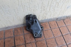 Лапи кронштейн двигателя volvo xc70 i 2.4 d5 86341234 фото №1