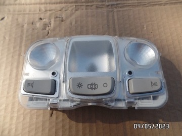 Лампа освітлення кабіни citroen c4 ii 96887768bj фото №1