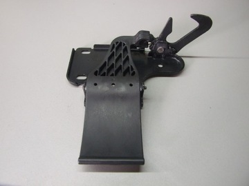 Замок засов капота audi a8 s8 d3 рестайлинг 4e0823485 фото №1