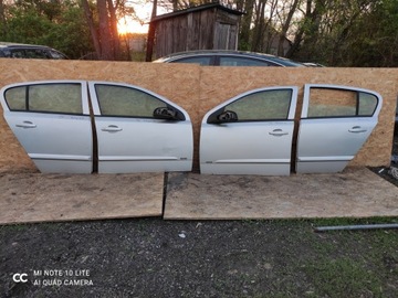 Двері перед зад праві ліві astra iii h z157 фото №1