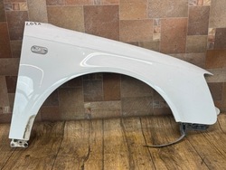 Крило праві перед переднє seat exeo lb9a білий / фото №1