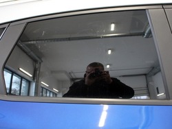 Стекло дверь правая задняя renault captur ii 19- r. фото №1